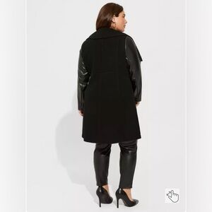 TORRID coat size 2X Black Wool Blend with faux‎ leather sleeves BEAUTIFUL 🖤🖤